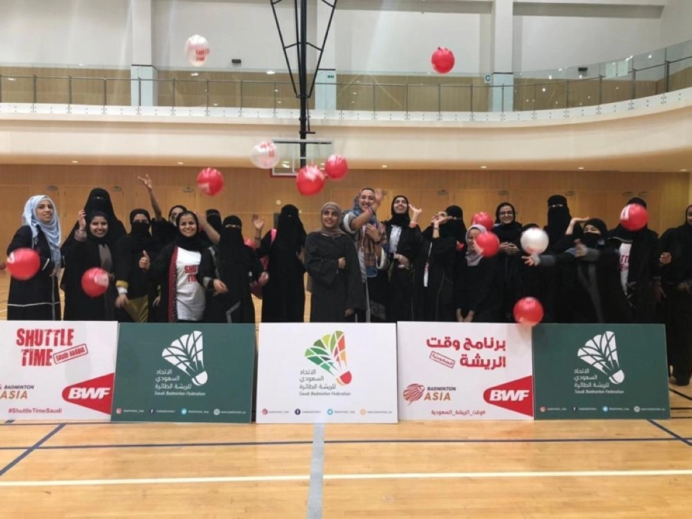 بعض المشاركات في بطولة الريشة (واس)