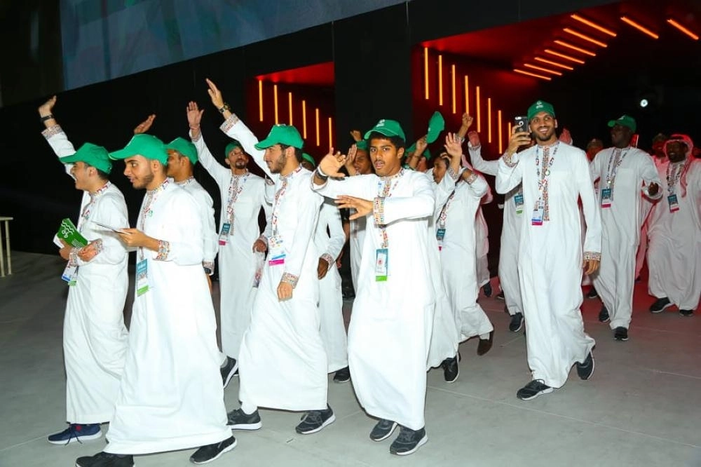 الوفد السعودي في طابور العرض خلال حفل الافتتاح