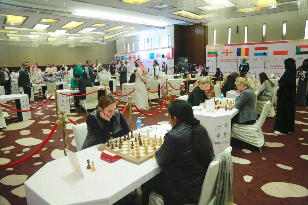 






جولة من جولات بطولة حائل الدولية للشطرنج       (اتحاد الشطرنج)