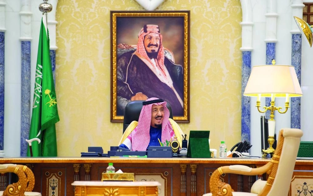 






خادم الحرمين خلال اعتماده أوراق السفراء                                   (واس)