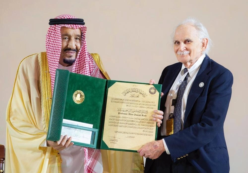 DST_5307683_Sun28_1127668320