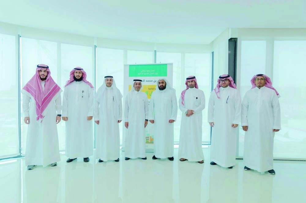 DST_5310160_Mon25_1127620993