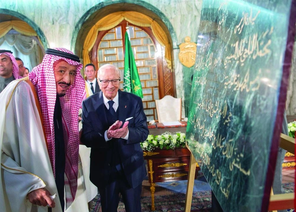 






خادم الحرمين والرئيس التونسي يؤسسان لمشروع تجهيز مستشفى الملك سلمان