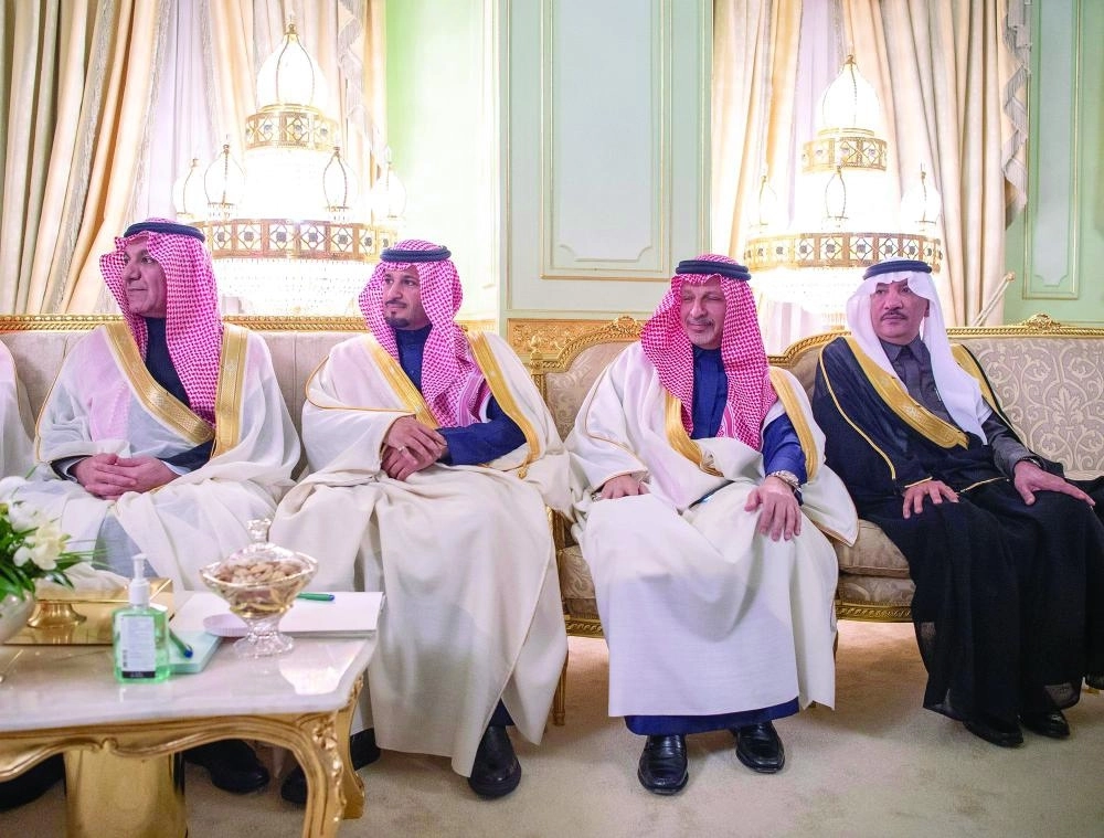 تركي الشبانة وتميم السالم وأحمد قطان ومحمد العلي خلال اللقاء