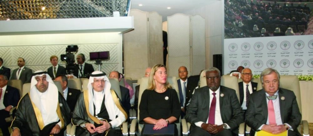 نائبة رئيس المفوضية الأوربية وأمين الأمم المتحدة في القمة (د ب أ)