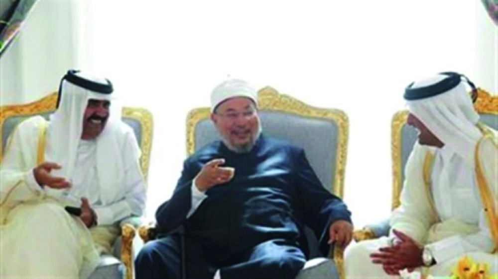 رعاية الأمير الأب والابن لزعيم الإخوان (مكة)