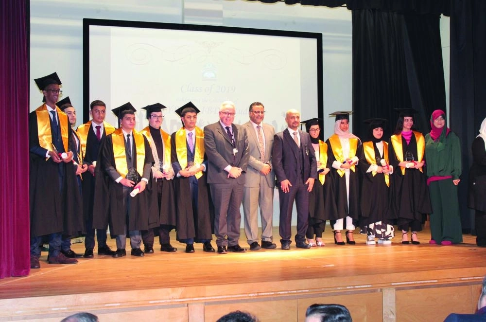 DST_5375386_Fri4_111120546