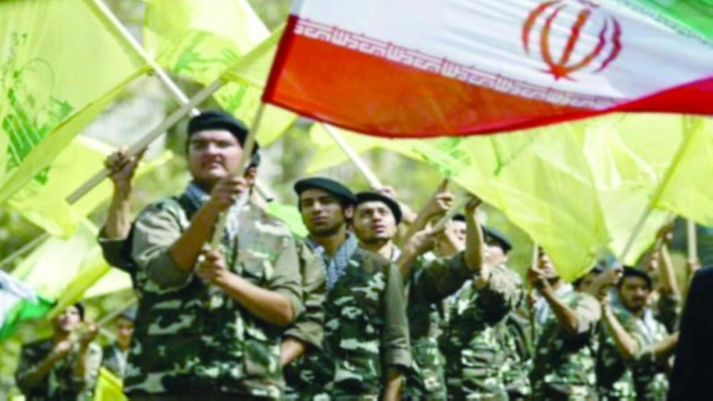 حزب الله يرفع راية إيران (مكة)