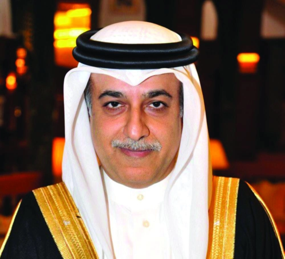 






سلمان آل خليفة