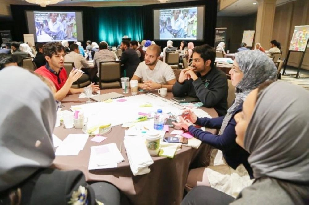 






الشباب يدخلون في تحد للإسهام في بناء مدينة نيوم                                                                                         (مكة)