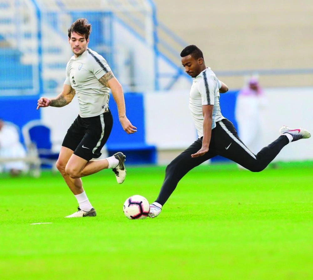 الهلال أكمل استعداده للقاء (إعلامي الهلال)