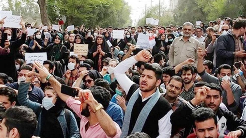 






احتجاجات إيرانية                                                                                           (مكة)