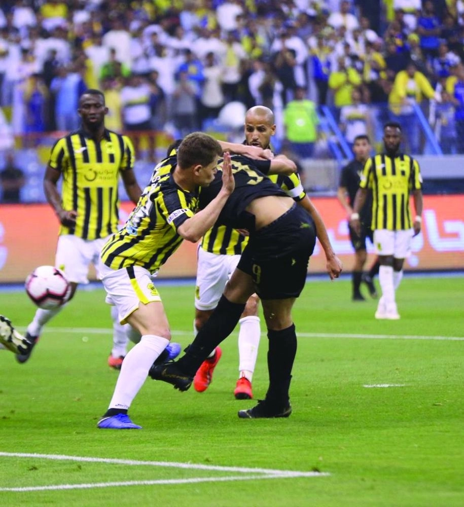 هدف حمدالله الأول