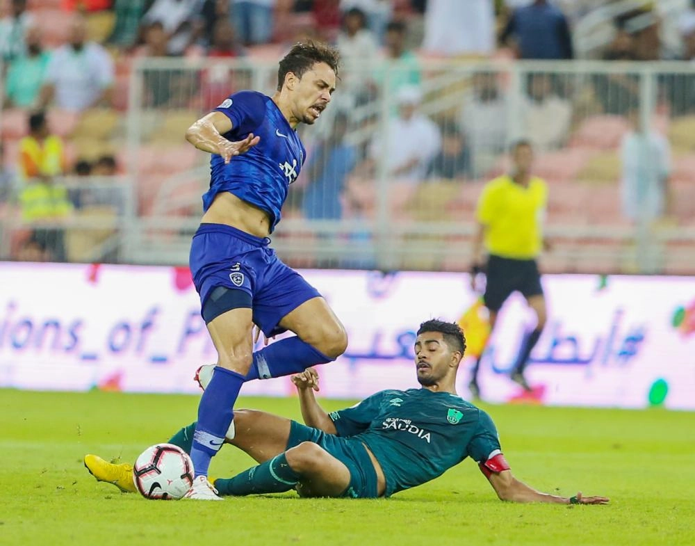 






لقطات من مواجهة نصف النهائي أمس