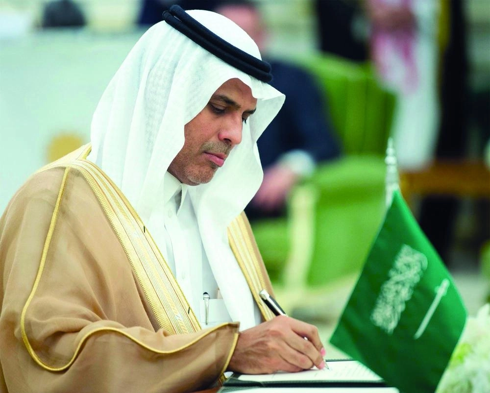 DST_5441360_Wed35_1333262621