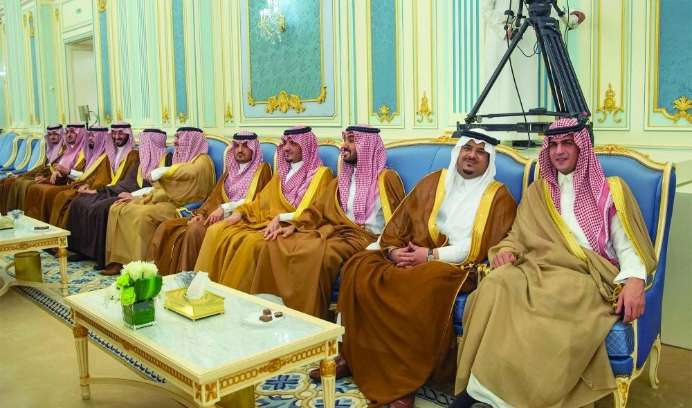 DST_5440861_Wed34_1333739257