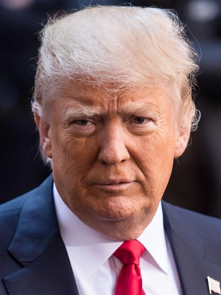 in attendance for Donald Trump Town Hall on the NBC Today Show, Rockefeller Plaza, New York, NY April 21, 2016. Photo By: Steven Ferdman/Everett Collection