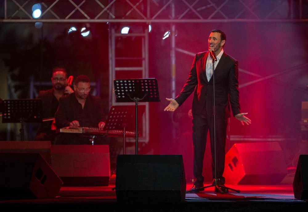 كاظم الساهر على خشبة المسرح (ياسر بخش)