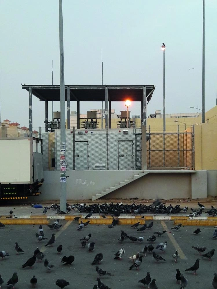 محطة تابعة لشركة الكهرباء في عزيزية جدة (مكة)