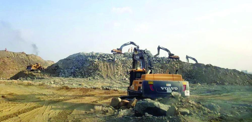 من مشاريع الطرق بالعاصمة المقدسة                                                        (مكة)