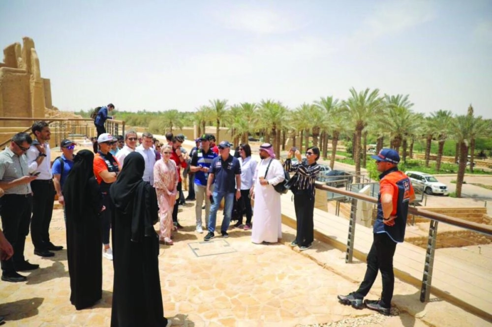 






جولة أبطال العالم في معالم الرياض           (إعلامي هيئة الرياضة)