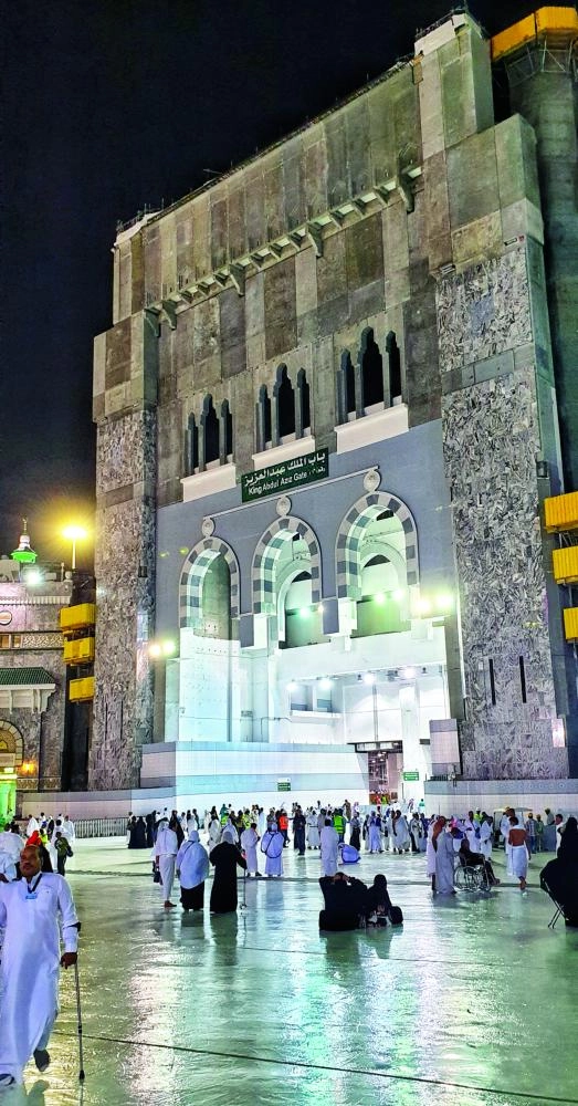 باب الملك عبدالعزيز بعد فتحه (أنس الحارثي)