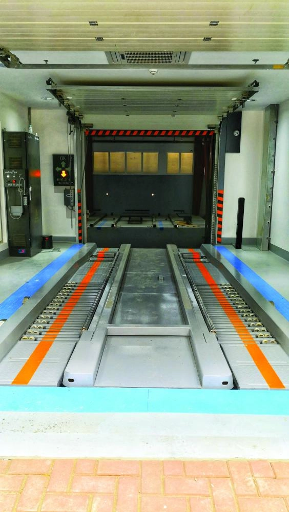 المواقف الذكية                                                                 (أنس الحارثي)