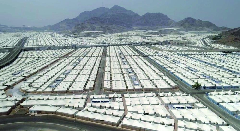 






جوية لمخيمات منى                                                                 (مكة)