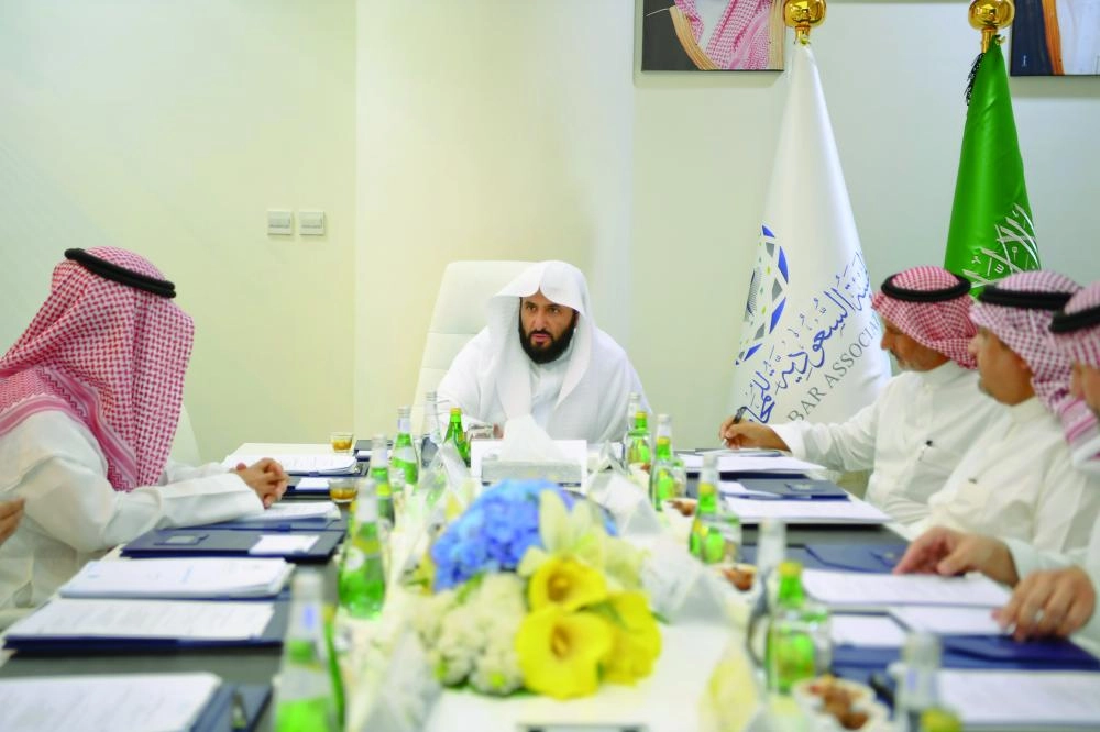 






وليد الصمعاني مترئسا اجتماع المجلس                                                 (مكة)