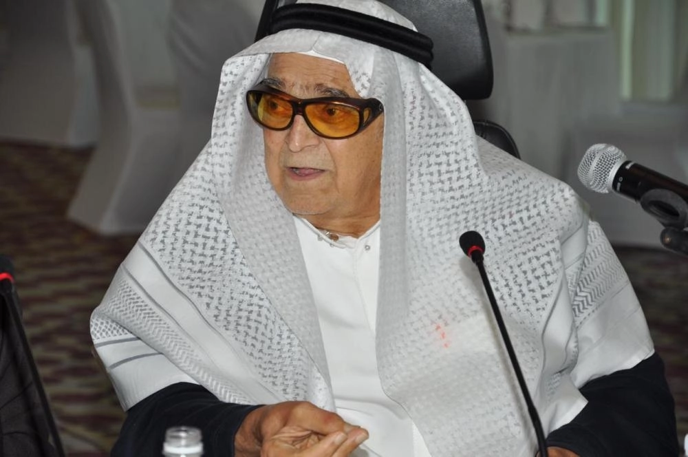 






صالح كامل متحدثا في الندوة