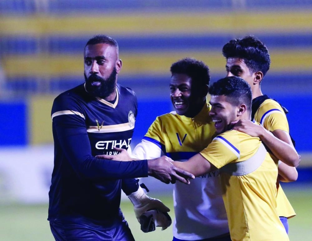 






تدريبات ترفيهية للاعبي النصر                    (إعلامي النصر)