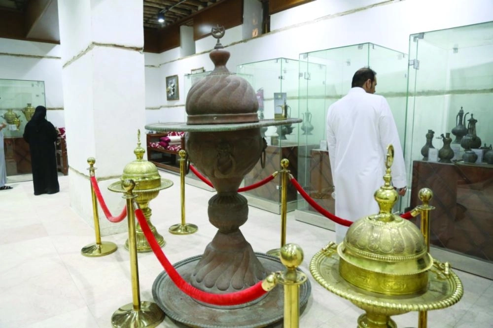 






معروضات داخل المتحف                (مكة)