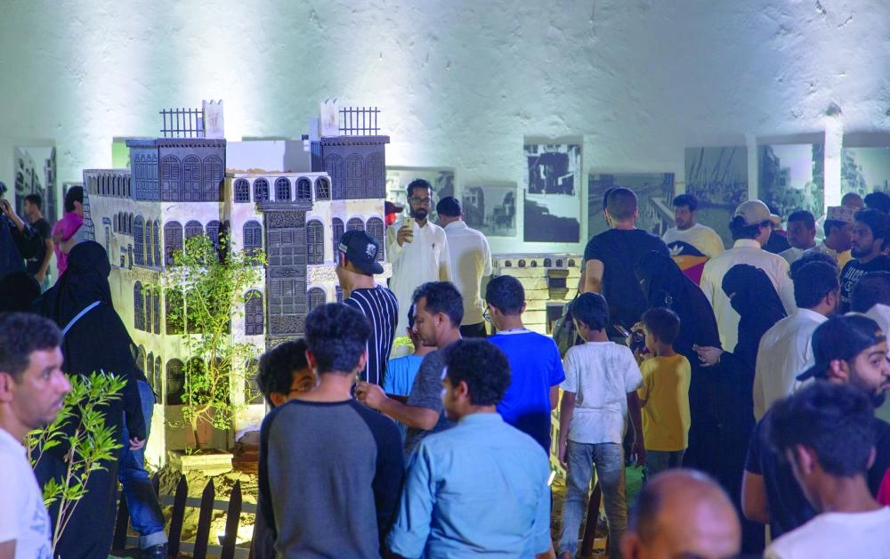 من الحضور  (ياسر بخش)