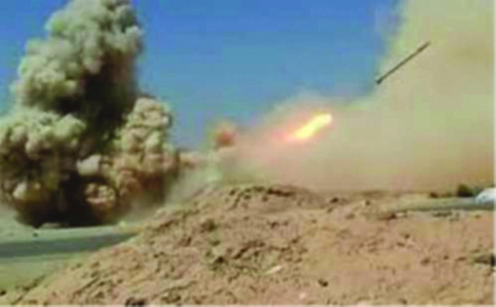 



إحدى غارات التحالف العربي                                         (مكة)