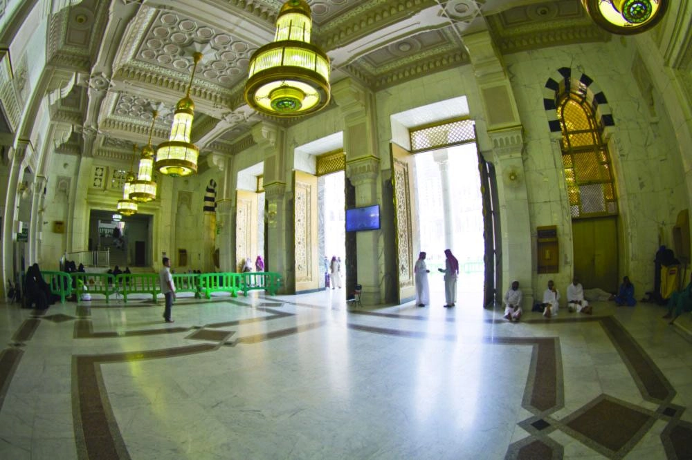 






 أبواب بتوسعة الملك فهد