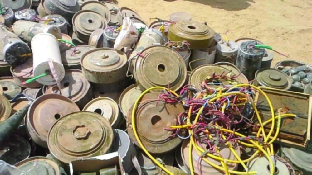 






ألغام زرعها الحوثيون