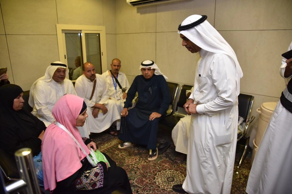 نائب وزير الحج والعمرة يتفقد مراكز الإرشاد بمنطقة المسجد الحرام بمكة المكرمة