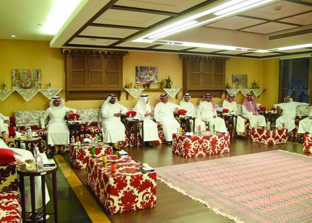 من لقاء الغرفتين                 (غرفة مكة)