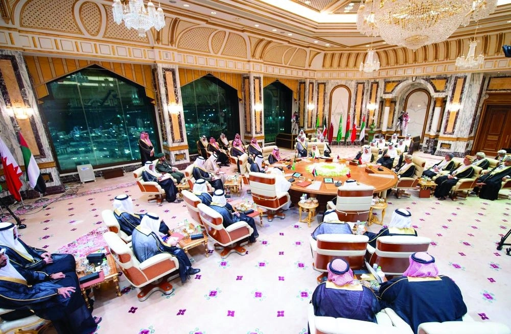 DST_5668972_Fri7_122214419