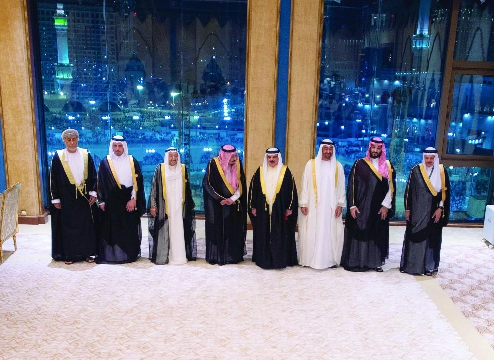 DST_5668967_Fri0_1222155210