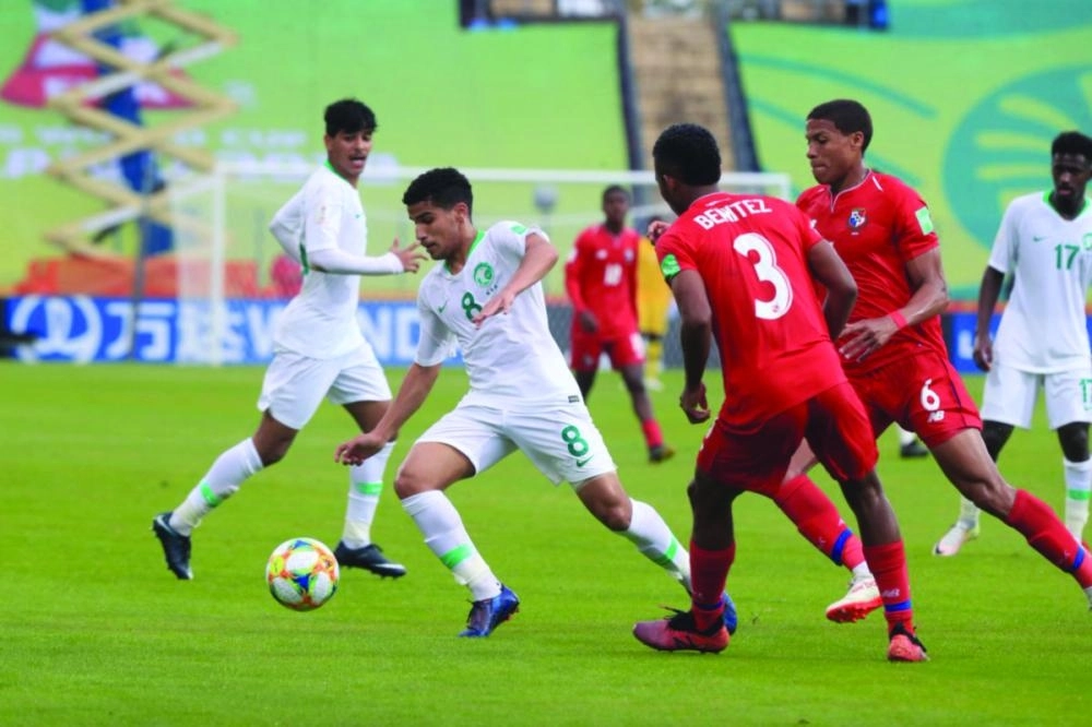 






من لقاء الأخضر الشاب مع بنما                                                                                     (إعلامي المنتخب)