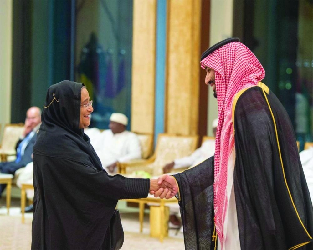 الأمير محمد بن سلمان خلال استقبال الوفود
