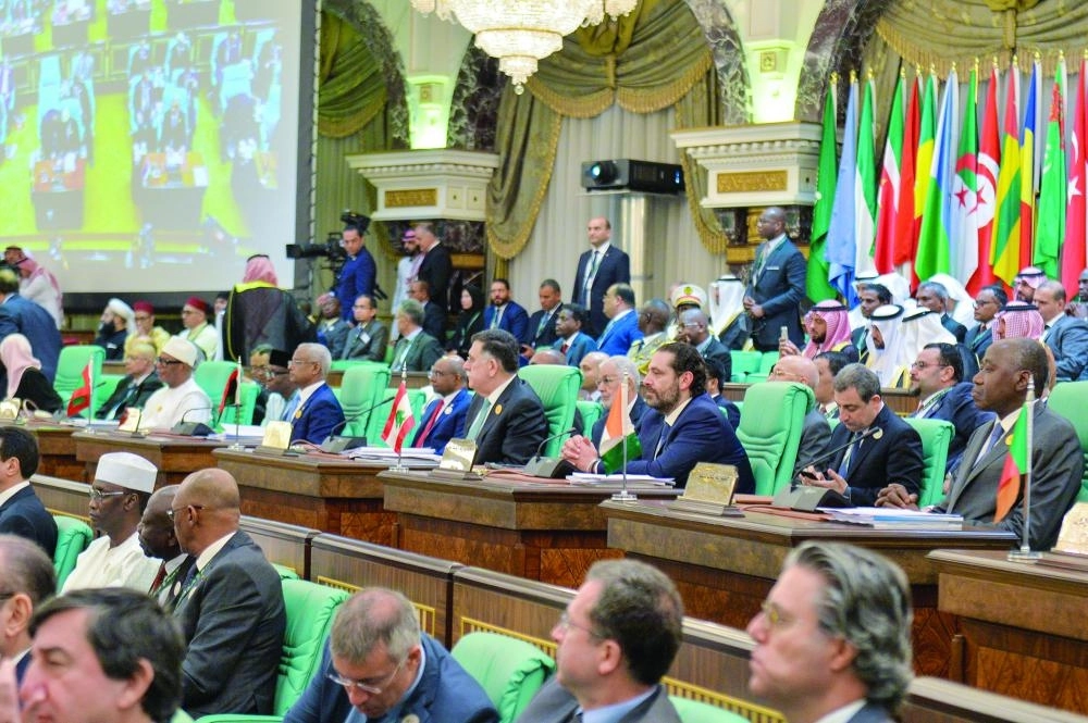 رؤساء الوفود خلال القمة