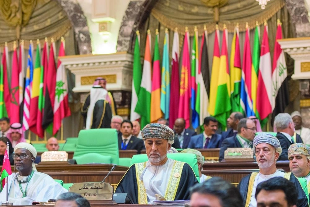 رؤساء الوفود خلال القمة