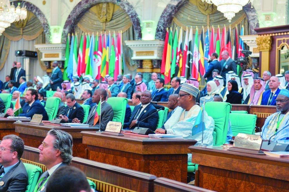 رؤساء الوفود خلال القمة