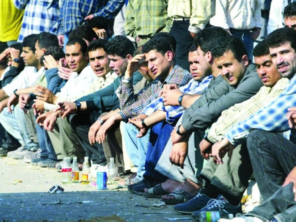 إيرانيون يبحثون عن عمل (مكة)