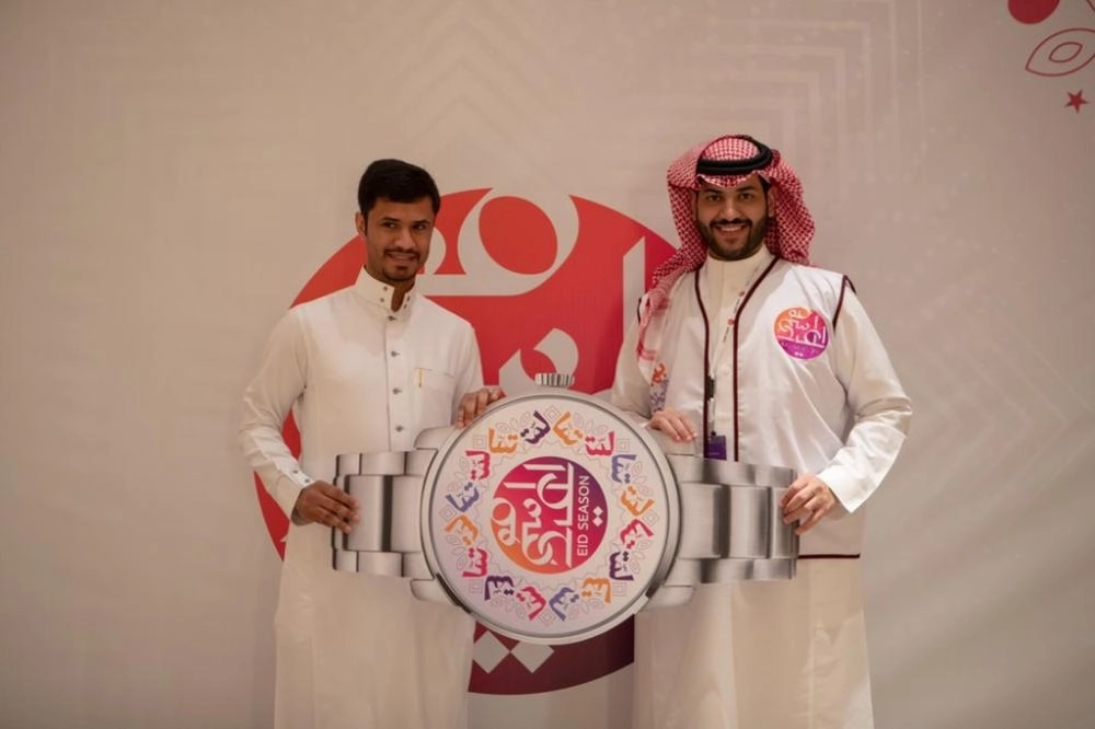 أحد الفائزين بعيديات الموسم