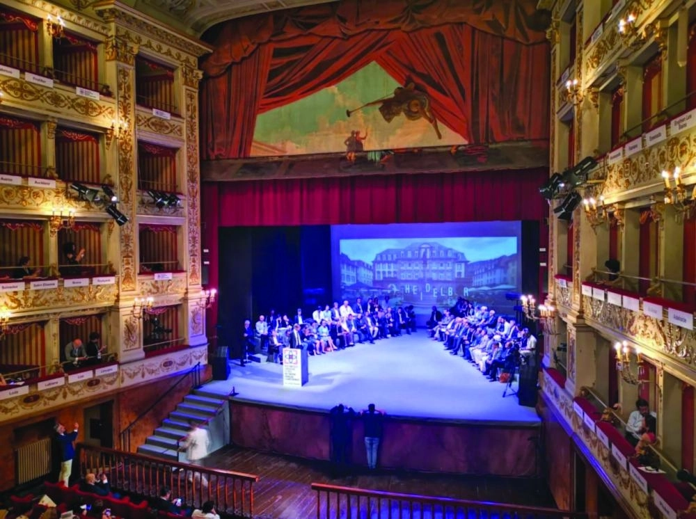 DST_5742245_Thu4_1125740991