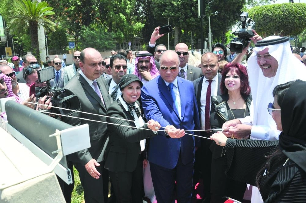 






أسامة نقلي وخالد عبدالعال خلال تدشين المبادرة                                                                                        (واس) 