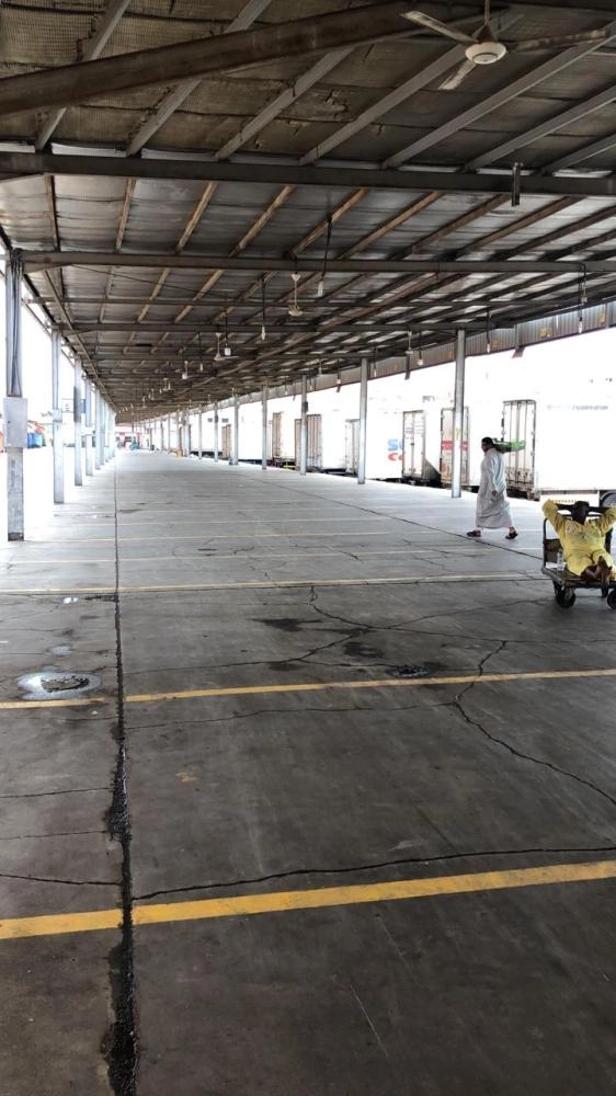 






مناطق تحميل وتنزيل البضائع خالية من أي كاميرات